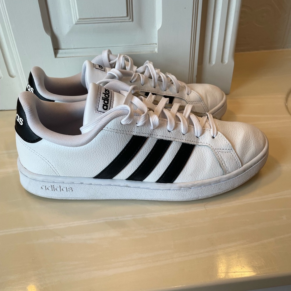 Adidas classic shoes black and white
